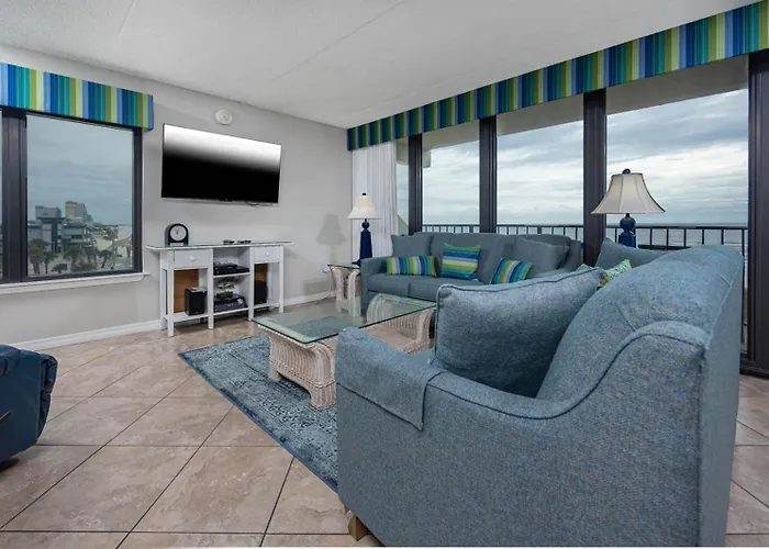 Apartment Island Winds East 301