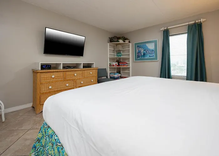 Island Winds East 301