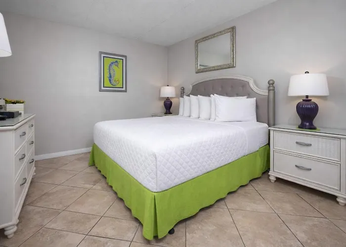 Island Winds East 301 Apartment