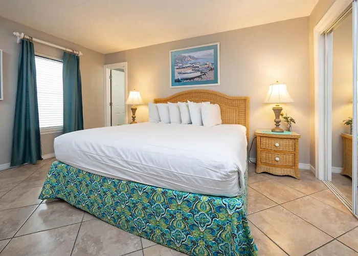 Island Winds East 301 Apartment *